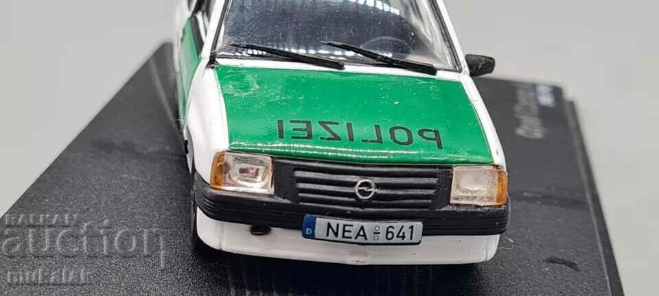 Delivery of 1:43 IXO OPEL CORSA POLICE POLICE TROLLEY MODEL Delivery of 1:43 IXO OPEL CORSA POLICE POLICE TROLLEY MODEL