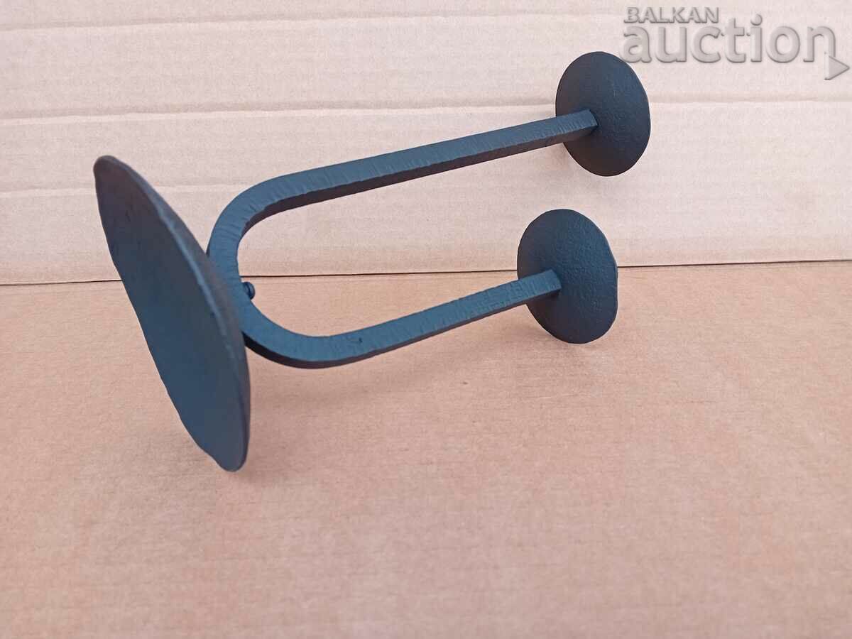 Delivery of Antique iron handmade candle holder lamp