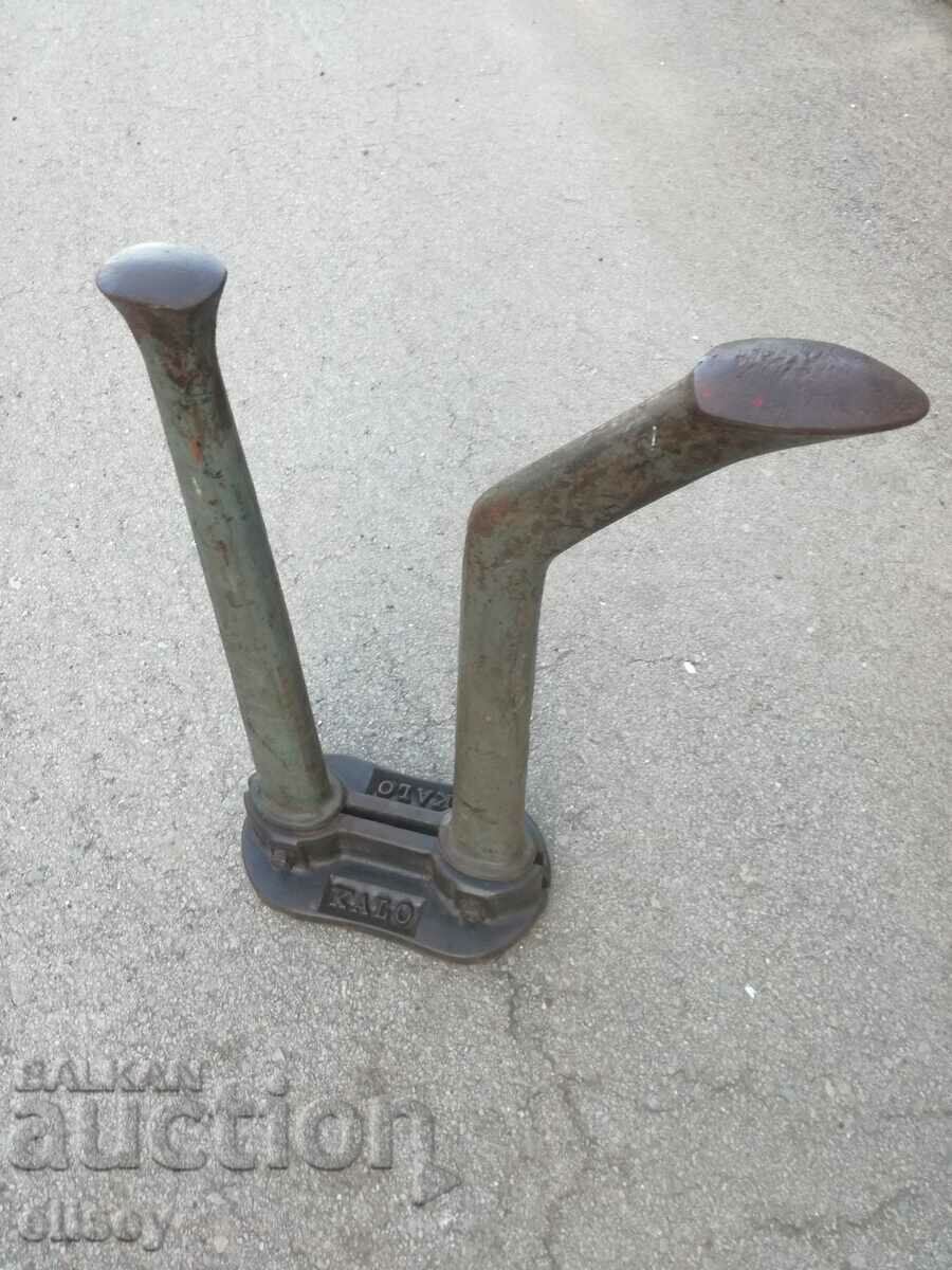 German marked 21kg cobbler's anvil