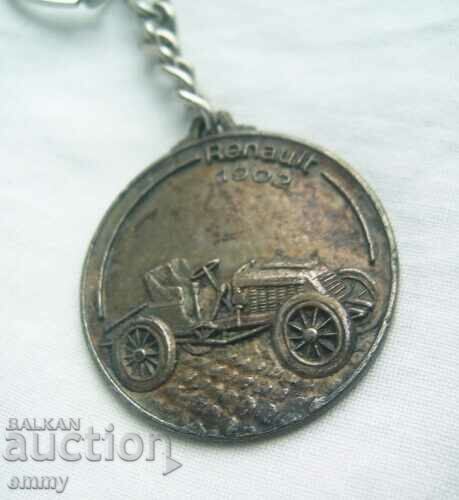 Key holder Renault 1902, Renault with price 8.00 BGN | € 4.09 Key holder Renault 1902, Renault with price 8.00 BGN | € 4.09