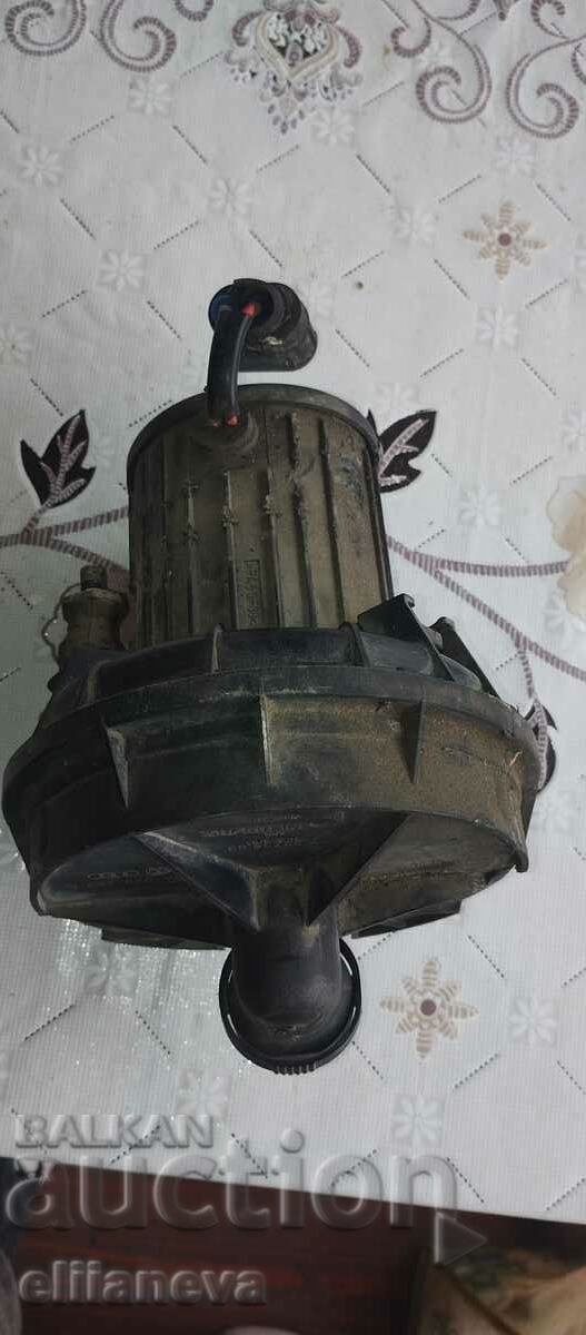 Auction Secondary air pump for VW Passat B5.5 Auction Secondary air pump for VW Passat B5.5