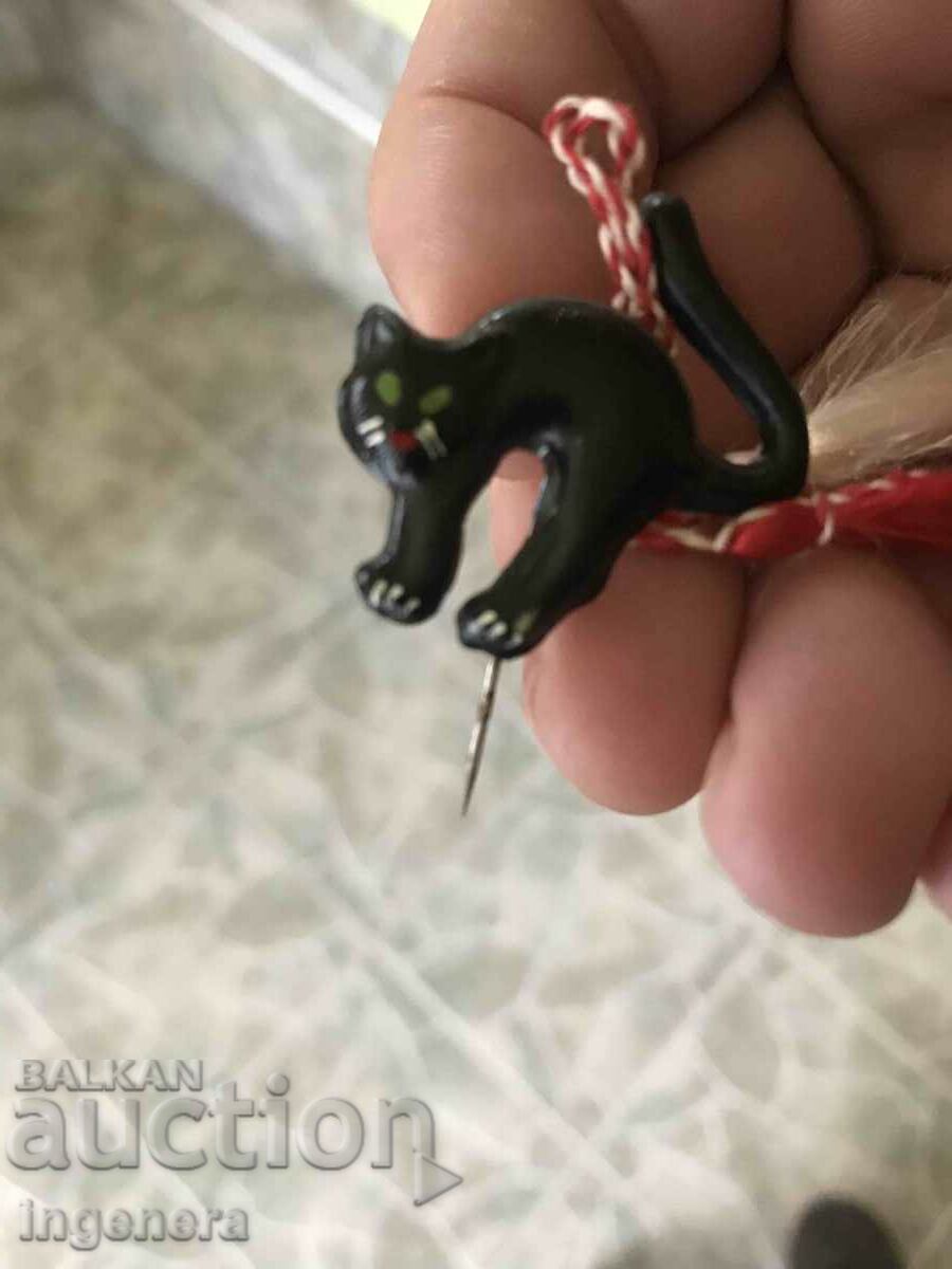 MARTENITSA MARTENITSA DE LA SOCA PENTRU COLECTATORI cu preț 12.00 BGN | € 6.14