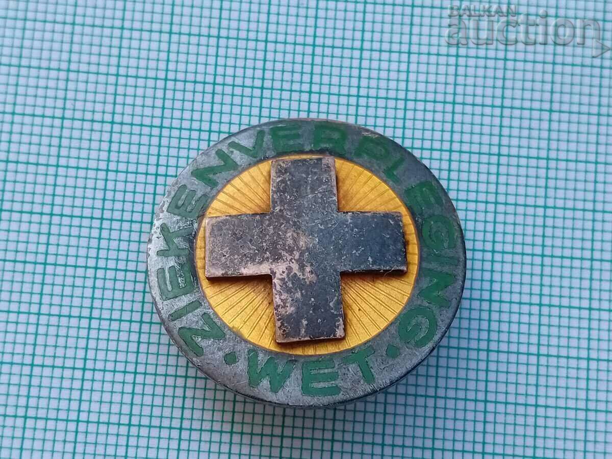 Delivery of silver badge wet ziekenverpleging RARE cross medicine Delivery of silver badge wet ziekenverpleging RARE cross medicine