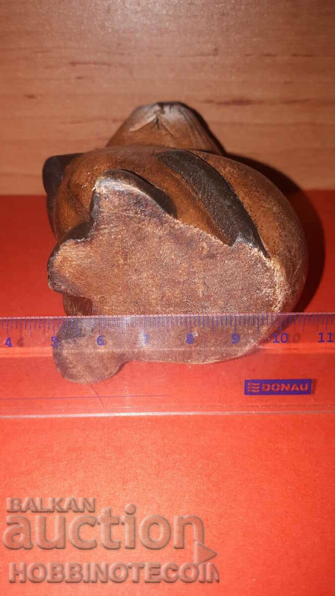 WOODEN FIGURINE CAT STATUETTE 2 - 6 WOODEN FIGURINE CAT STATUETTE 2 - 6