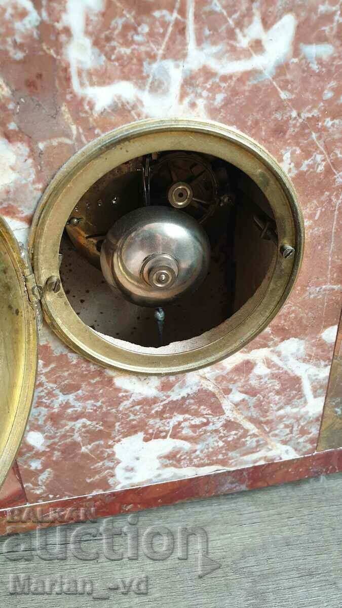 Antique Marble Mantel Clock Set with Two Candle Holders - 7