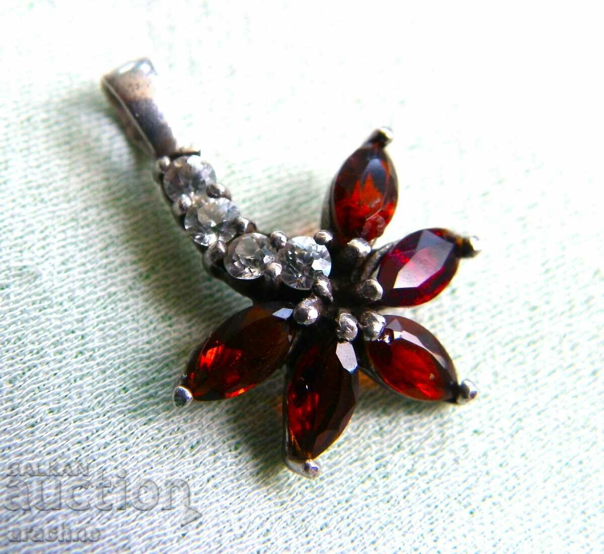 Auction Silver medallion with Czech grenades Auction Silver medallion with Czech grenades