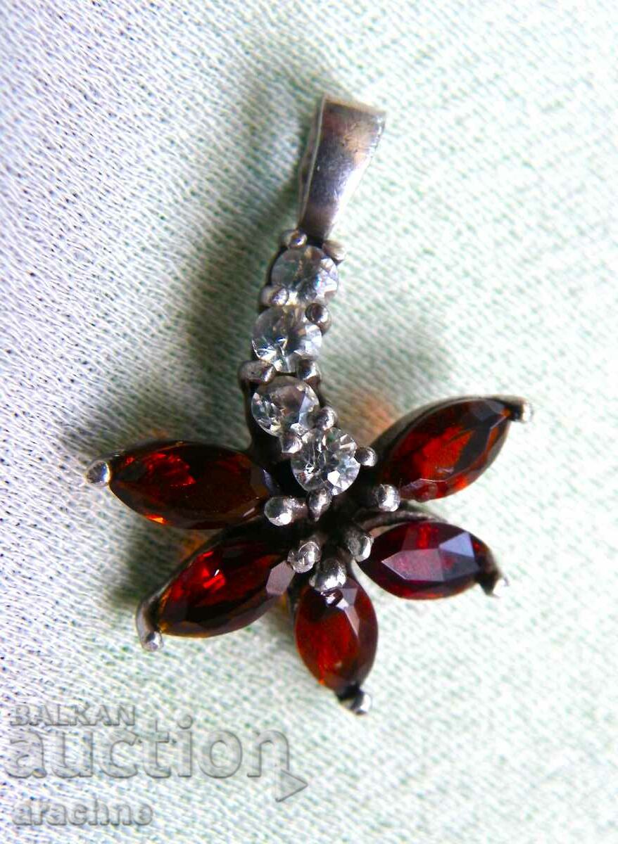 Silver medallion with Czech grenades - 5 Silver medallion with Czech grenades - 5