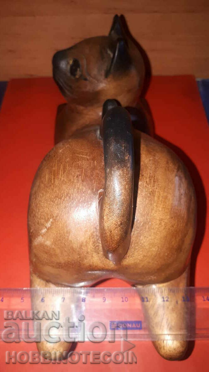 Livrarea STATUETA DIN LEMN PISICĂ 8 Livrarea STATUETA DIN LEMN PISICĂ 8