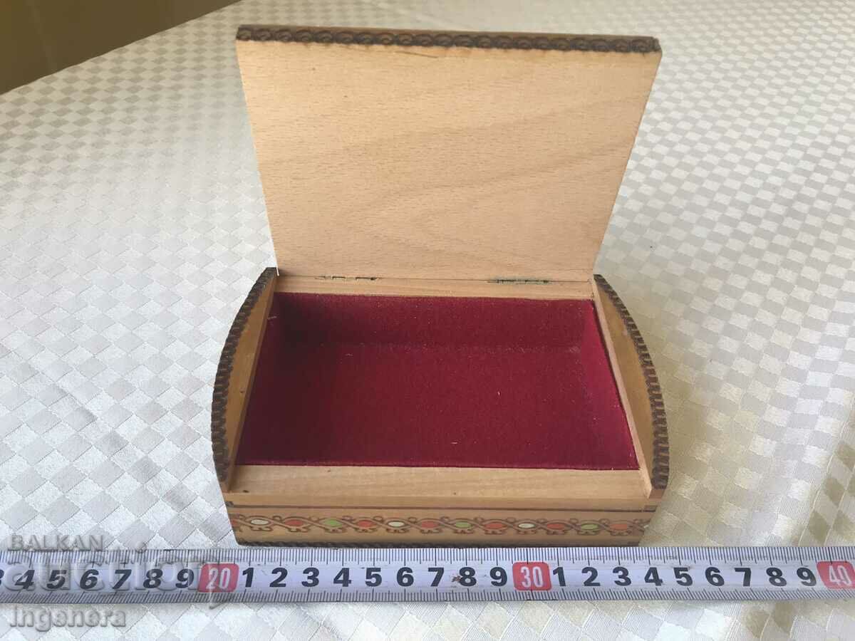 Delivery of BOX WOOD PYROGRAPH DRAWING ANTIQUE FROM SOCA MOSTRA Delivery of BOX WOOD PYROGRAPH DRAWING ANTIQUE FROM SOCA MOSTRA