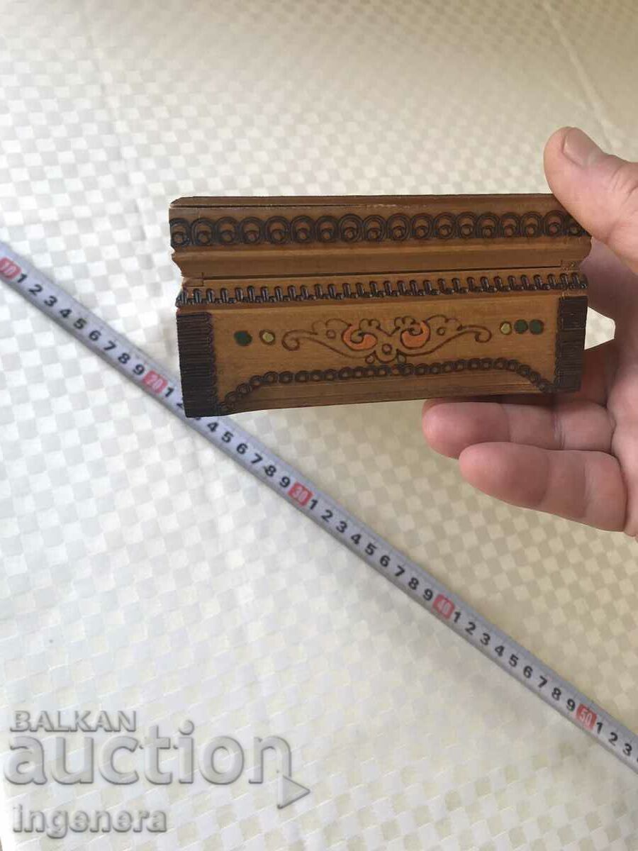 Delivery of BOX WOOD PYROGRAPH DRAWING ANTIQUE FROM SOCA MOSTRA Delivery of BOX WOOD PYROGRAPH DRAWING ANTIQUE FROM SOCA MOSTRA