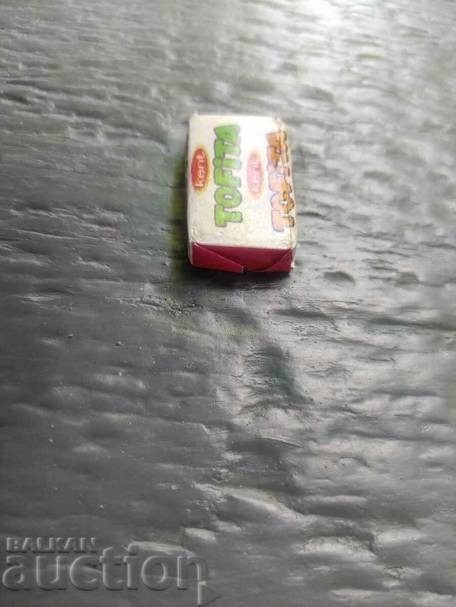 Auction  Tofita Kent chewing gum