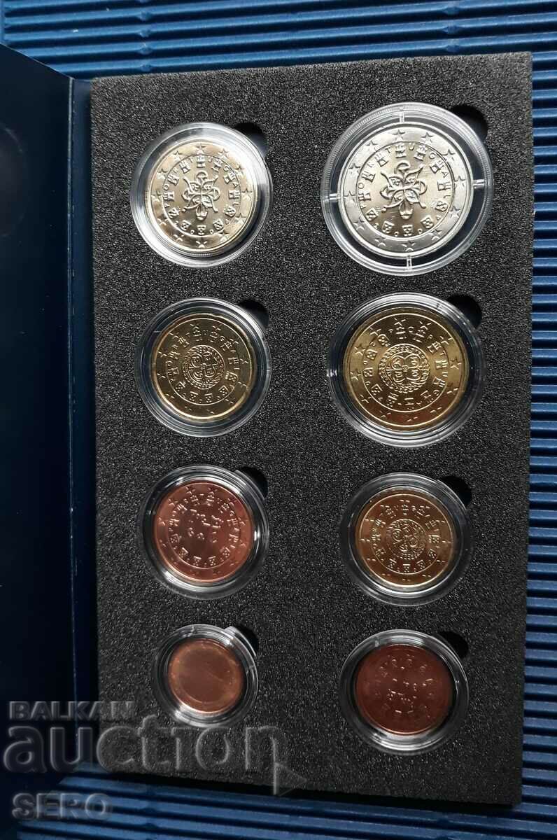 Portugal-SET 2004 of 8 euro coins