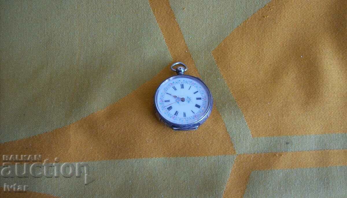Швейцарски сребърен джобен часовник