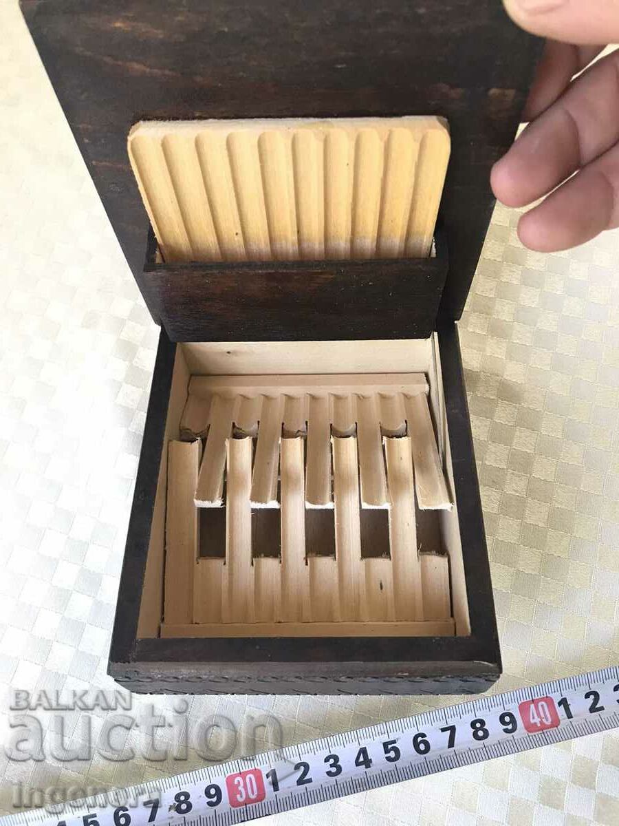 Auction BOX WOOD PYROGRAPH DRAWING ANTIQUE FROM SOCA MOSTRA Auction BOX WOOD PYROGRAPH DRAWING ANTIQUE FROM SOCA MOSTRA