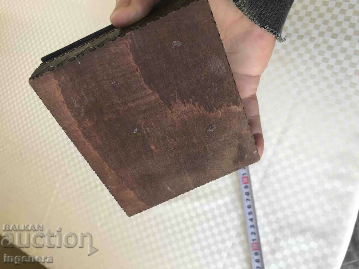 BOX WOOD PYROGRAPH DRAWING ANTIQUE FROM SOCA MOSTRA - 6 BOX WOOD PYROGRAPH DRAWING ANTIQUE FROM SOCA MOSTRA - 6