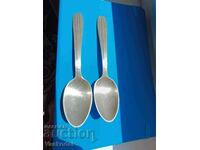 2 silver plated spoons for coffee/tea