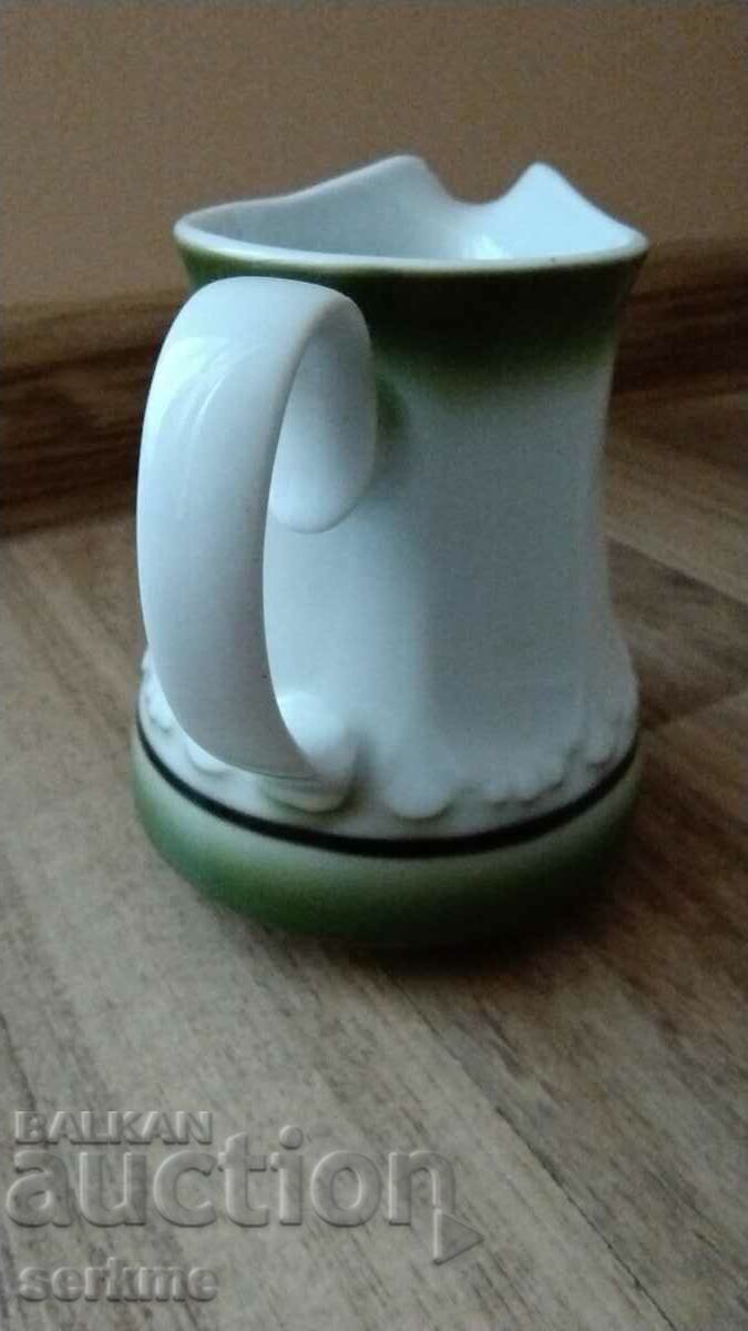 Доставка на Порцеланов съд Доставка на Порцеланов съд