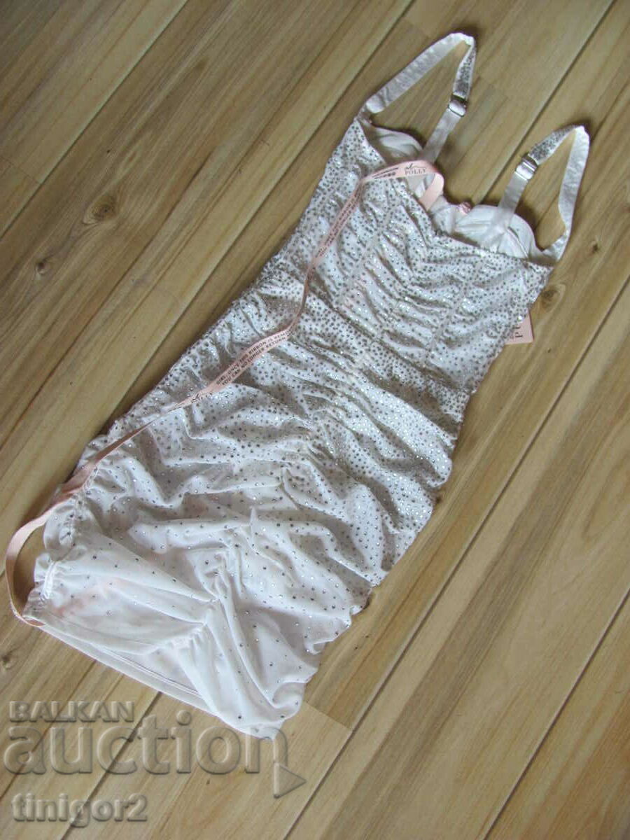 New with tags Oh Polly white rhinestone dress size XS - 6 New with tags Oh Polly white rhinestone dress size XS - 6