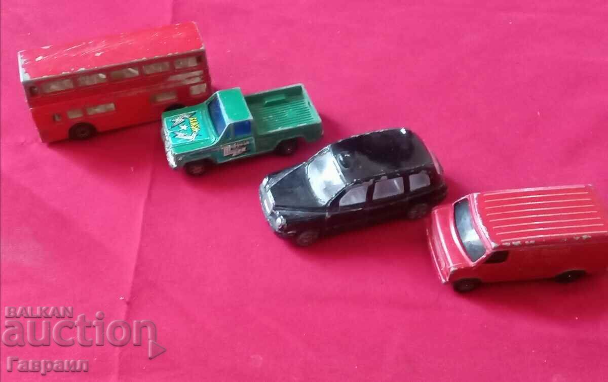 Метални колички с цена 30.00 лв. | € 15.34 Метални колички с цена 30.00 лв. | € 15.34