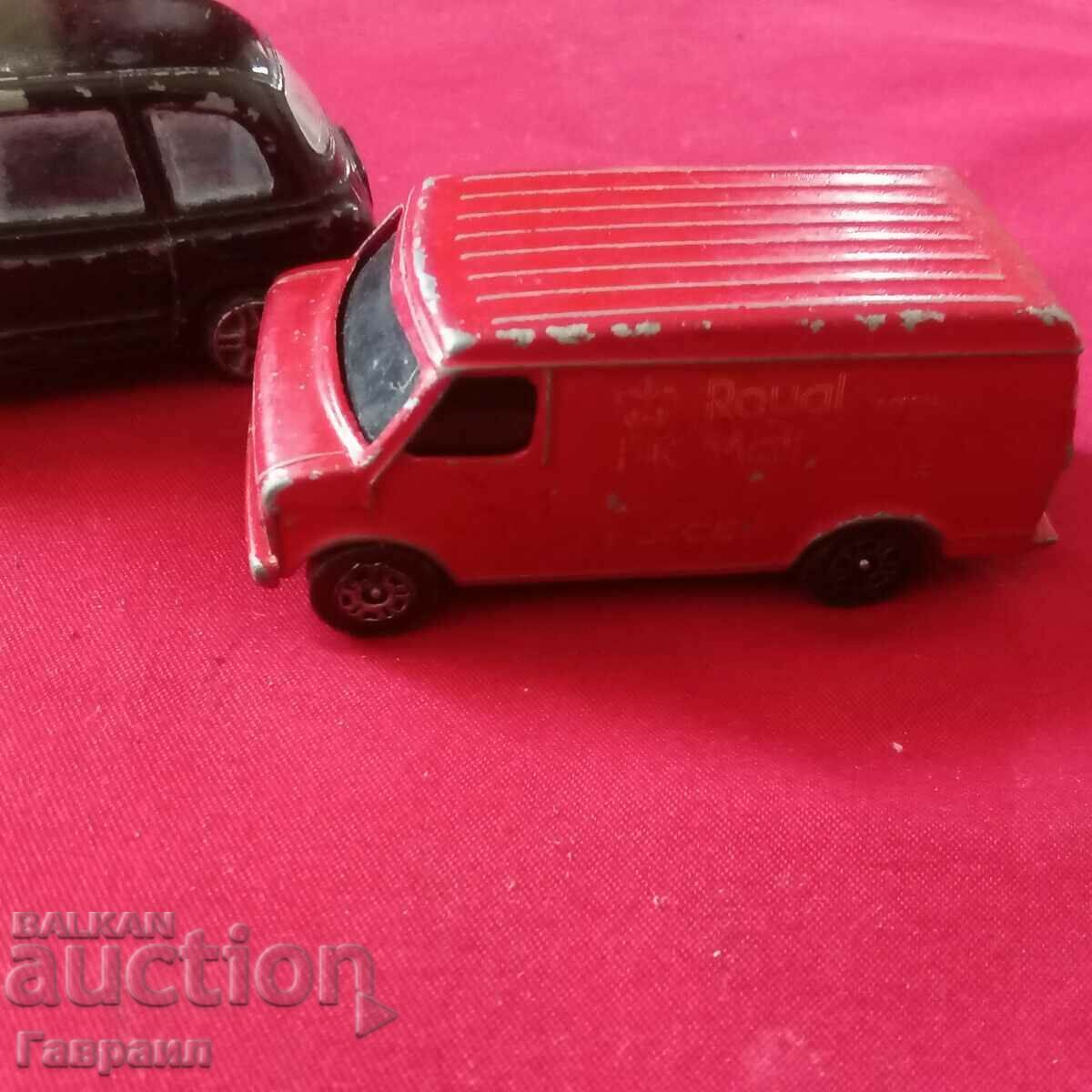 Аукцион Метални колички Аукцион Метални колички