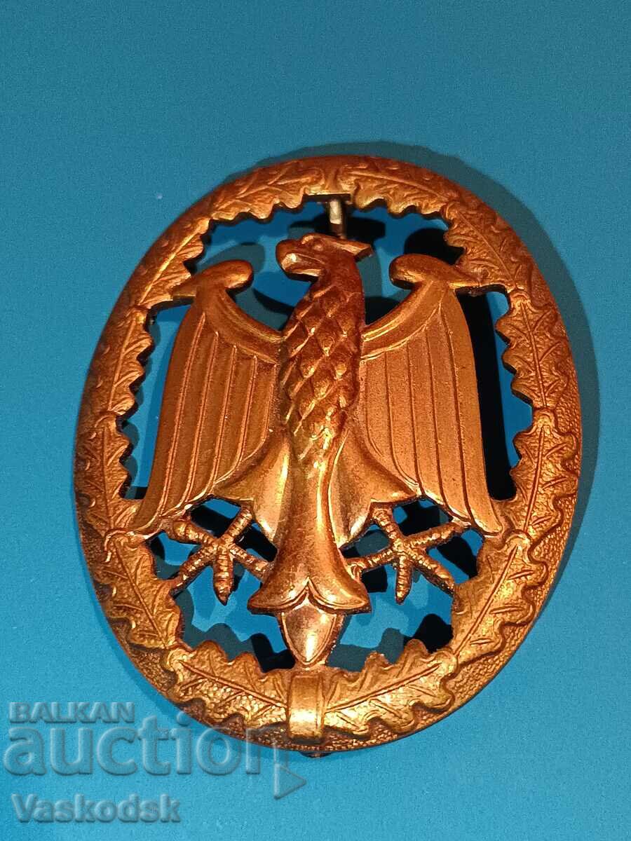 GDR GDR Army Possession Badge Bronze After WWI