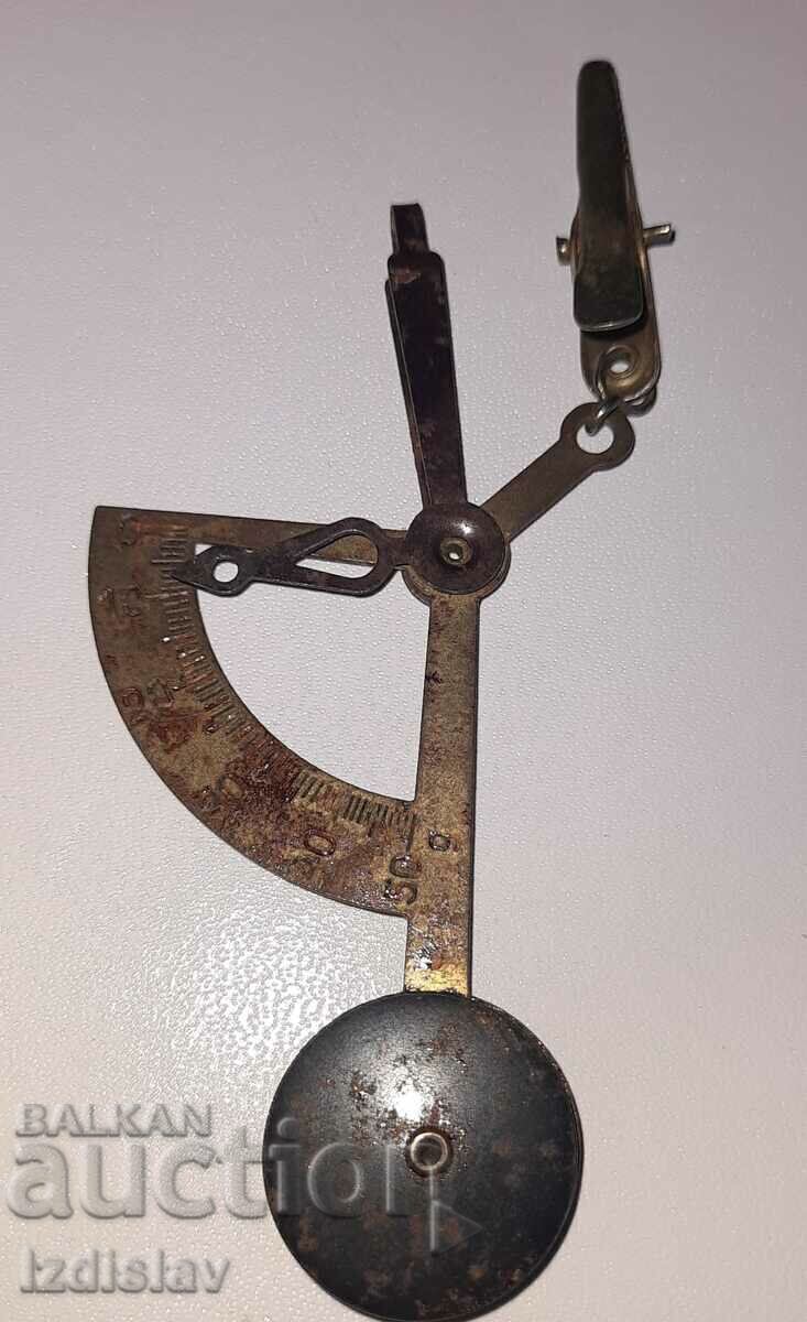 Δημοπρασία Μικρή κρεμαστή, χειροκίνητη ταχυδρομική ζυγαριά