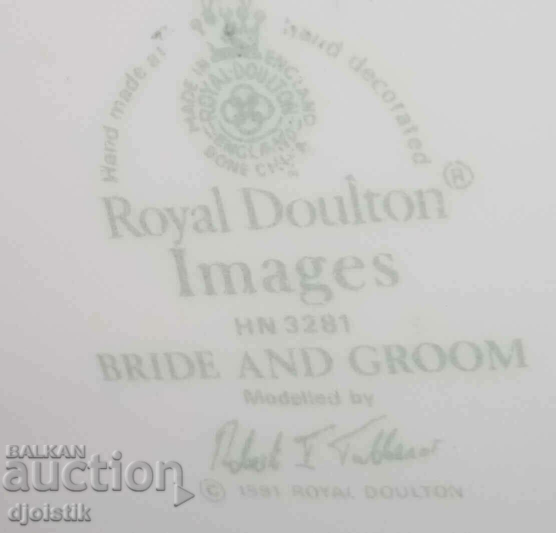 Livrarea Figurină din porțelan ROYAL DOULTON Livrarea Figurină din porțelan ROYAL DOULTON