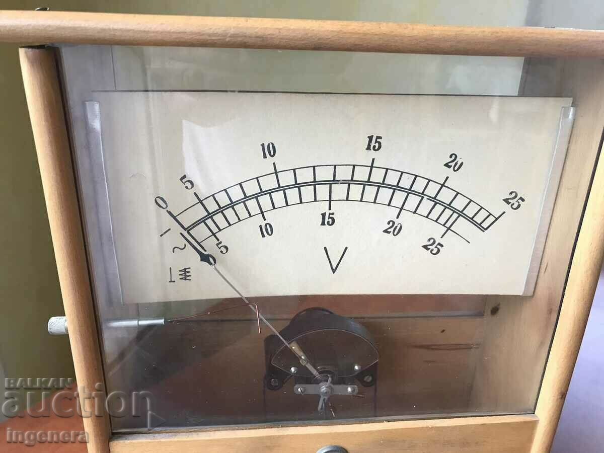 EARLY SOCIETY VOLTMETER DEVICE - 1961 with price 85.00 BGN | € 43.46 EARLY SOCIETY VOLTMETER DEVICE - 1961 with price 85.00 BGN | € 43.46