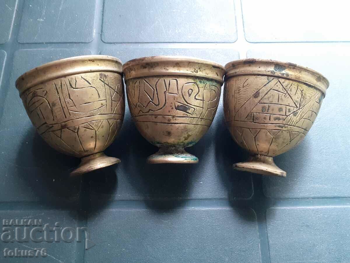 Three old bronze vessels - vessel, bronze, brass with price 119.00 BGN | € 60.84