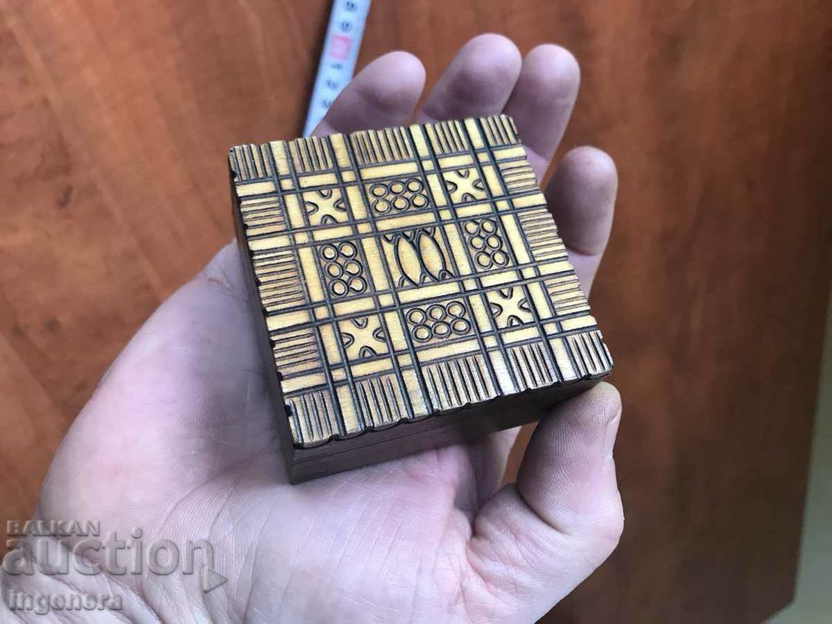 Auction BOX WOOD PYROGRAPH DRAWING ANTIQUE FROM SOCA MOSTRA Auction BOX WOOD PYROGRAPH DRAWING ANTIQUE FROM SOCA MOSTRA