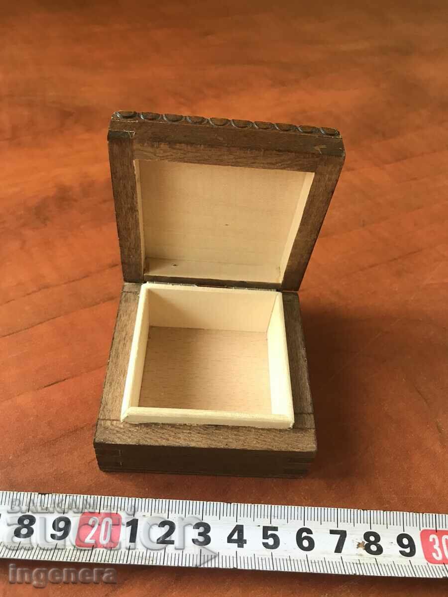 Delivery of BOX WOOD PYROGRAPH DRAWING ANTIQUE FROM SOCA MOSTRA Delivery of BOX WOOD PYROGRAPH DRAWING ANTIQUE FROM SOCA MOSTRA