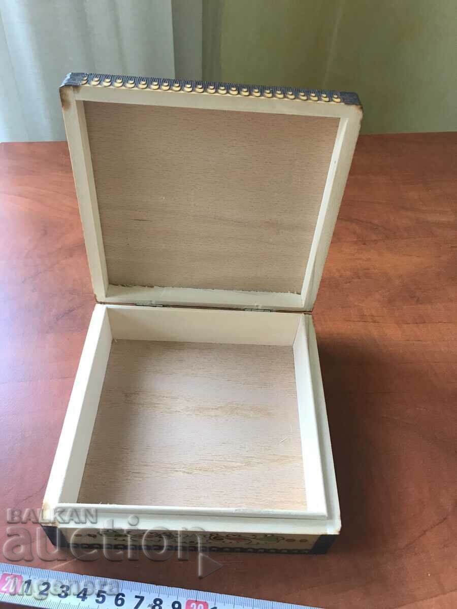 Auction BOX WOOD PYROGRAPH DRAWING ANTIQUE FROM SOCA MOSTRA Auction BOX WOOD PYROGRAPH DRAWING ANTIQUE FROM SOCA MOSTRA