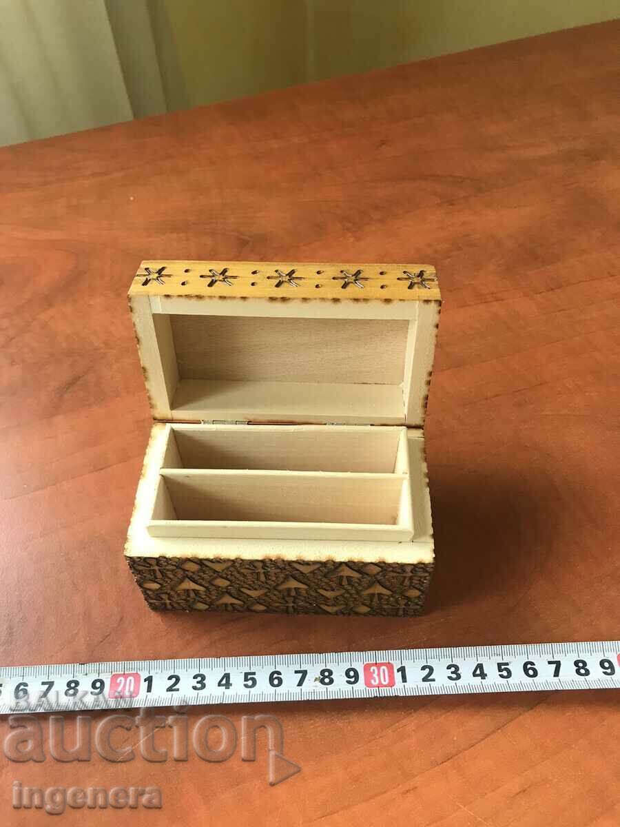 Delivery of BOX WOOD PYROGRAPH DRAWING ANTIQUE FROM SOCA MOSTRA