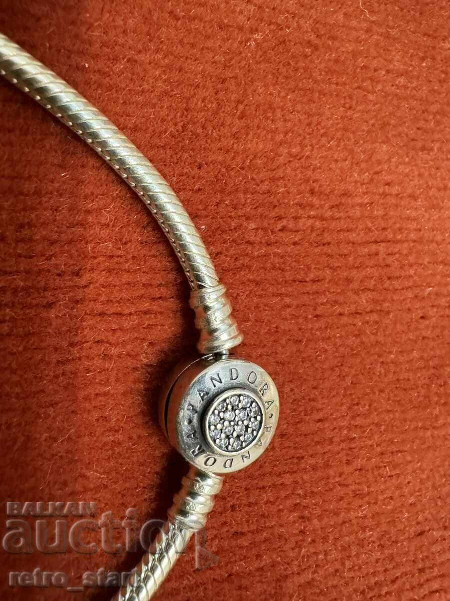 Auction Silver bracelets 2 pcs. 29 grams of sample 925 Auction Silver bracelets 2 pcs. 29 grams of sample 925