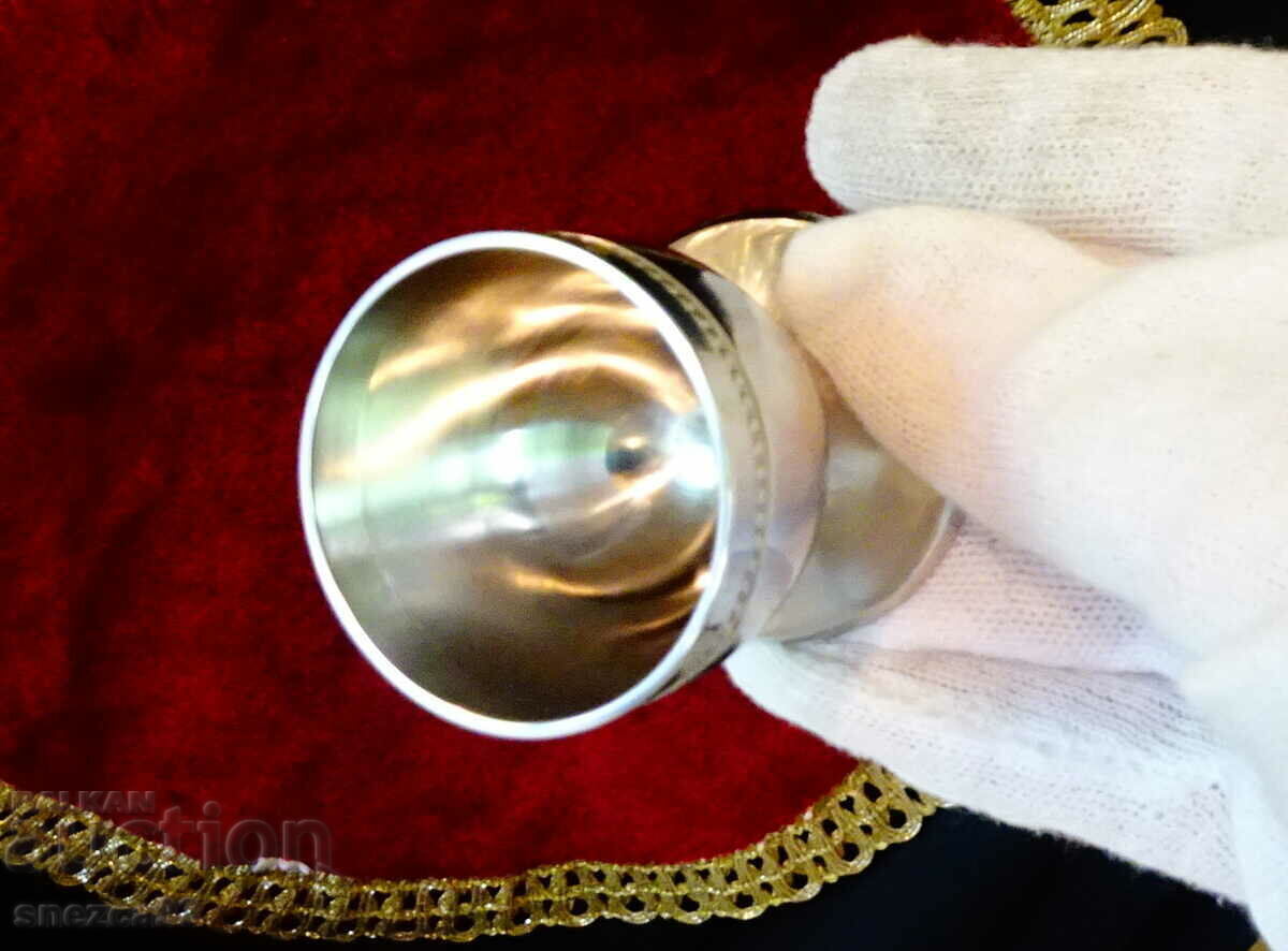 Auction Brandy glass, cocktail shaker. Auction Brandy glass, cocktail shaker.