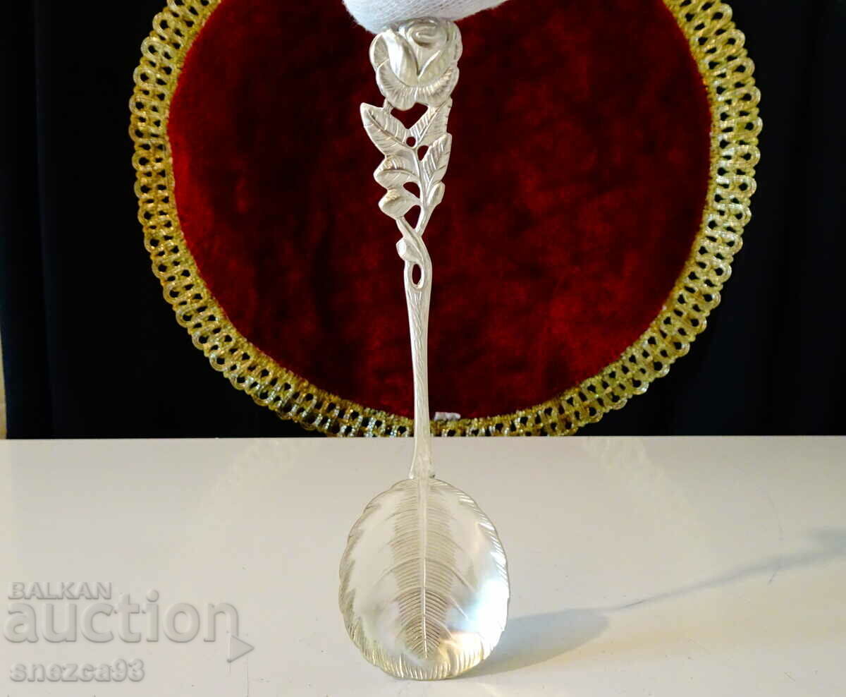 Αντίκο 100 επιχρυσωμένο κουτάλι, τριαντάφυλλο. με τιμή 39.00 BGN | € 19.94 Αντίκο 100 επιχρυσωμένο κουτάλι, τριαντάφυλλο. με τιμή 39.00 BGN | € 19.94