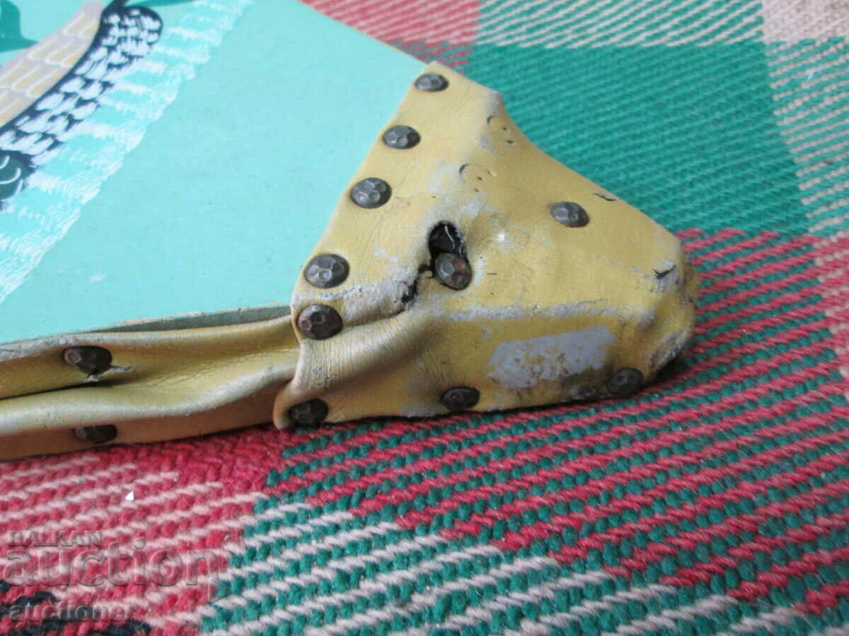 Delivery of OLD FIREPLACE BLOWER Delivery of OLD FIREPLACE BLOWER