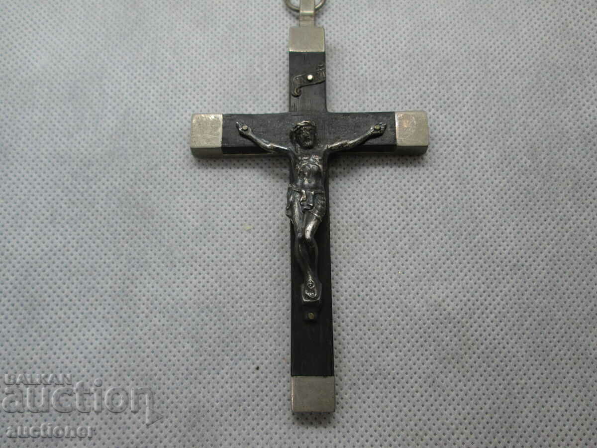 METAL CROSS CRUCIFIX with price 30.00 BGN | € 15.34 METAL CROSS CRUCIFIX with price 30.00 BGN | € 15.34