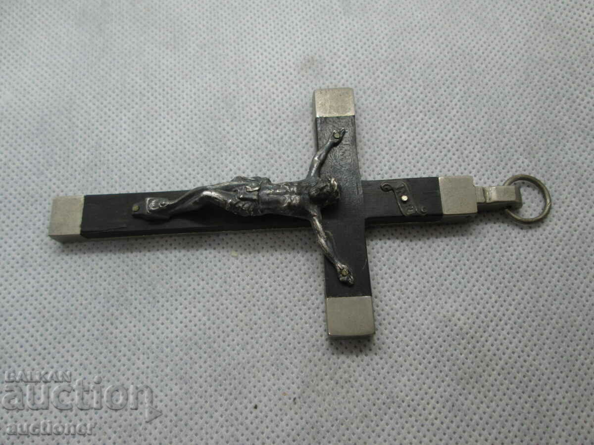 METAL CROSS CRUCIFIX - 7 METAL CROSS CRUCIFIX - 7