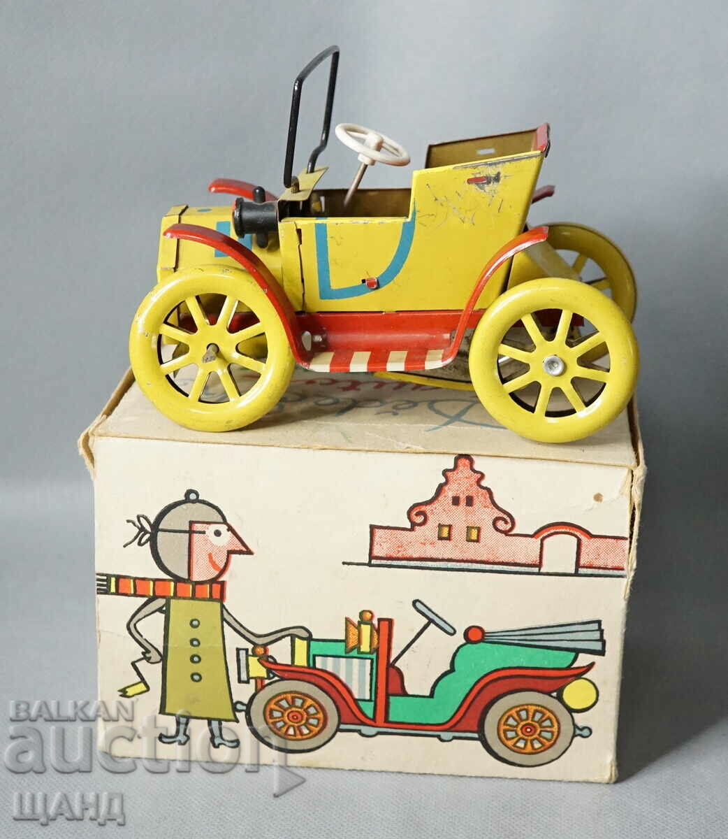 Vechi model de jucărie mecanică din metal cehă mașină retro
