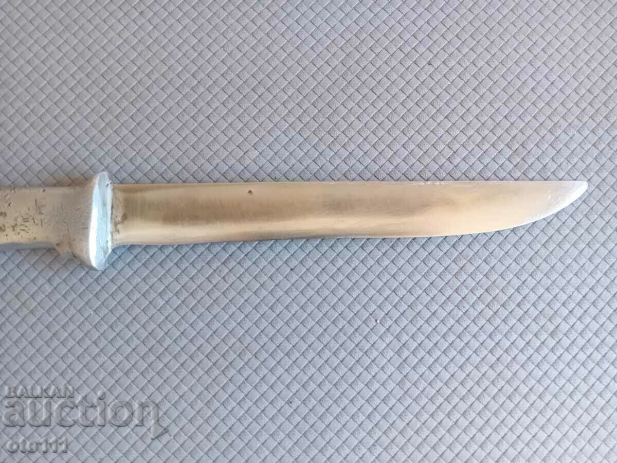 OLD HORSE HEAD KNIFE with price 40.00 BGN | € 20.45