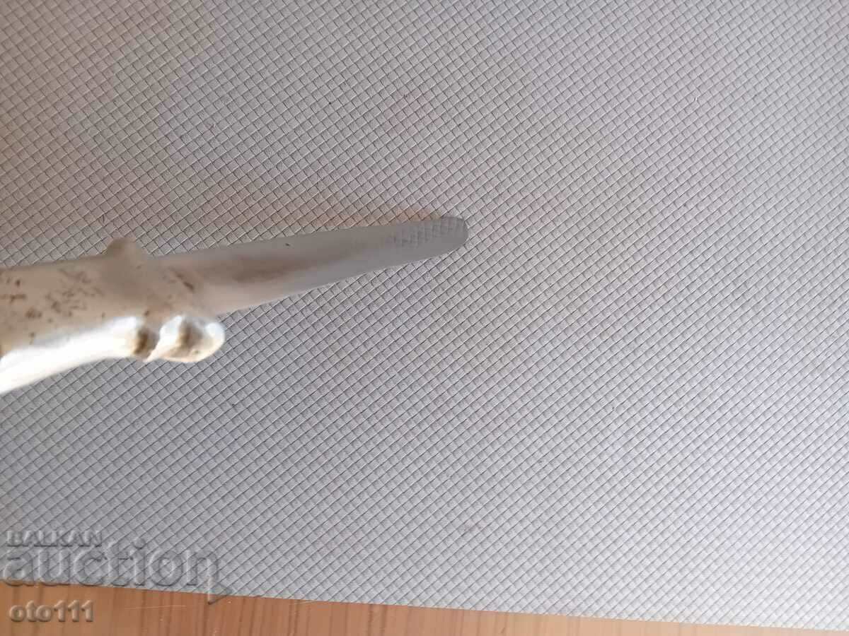 OLD HORSE HEAD KNIFE - 6