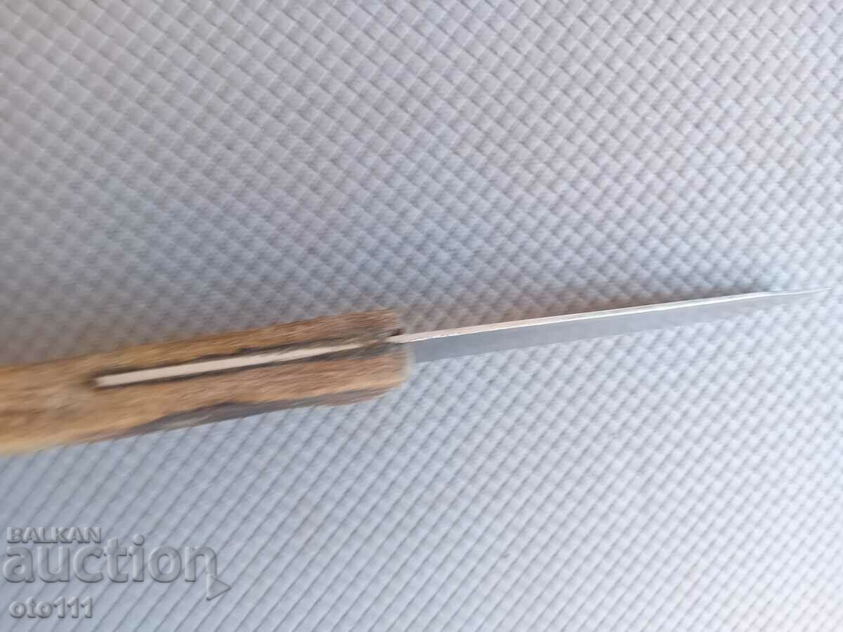 AN OLD KNIFE OF OAKWOOD - 5 AN OLD KNIFE OF OAKWOOD - 5