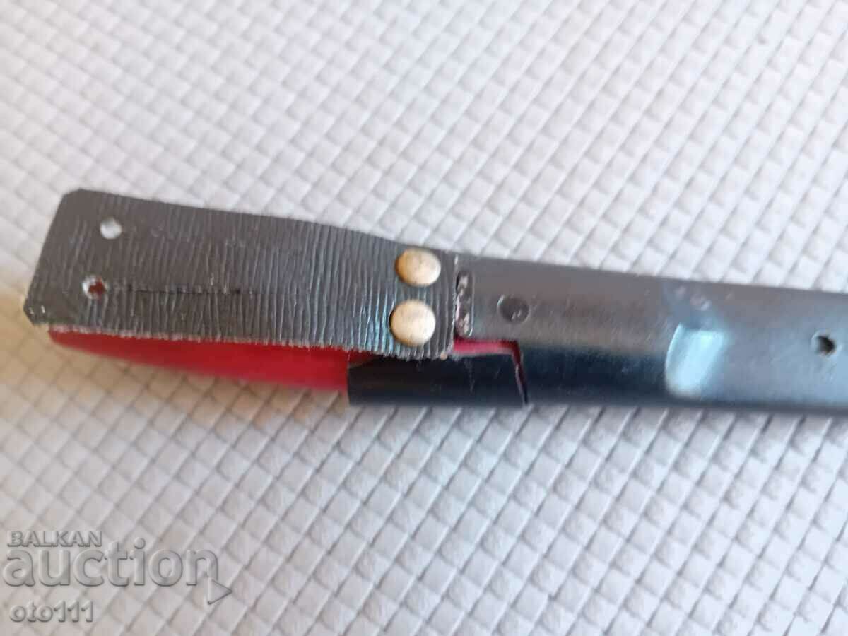 OLD MORA SWEDISH KNIFE - 6 OLD MORA SWEDISH KNIFE - 6