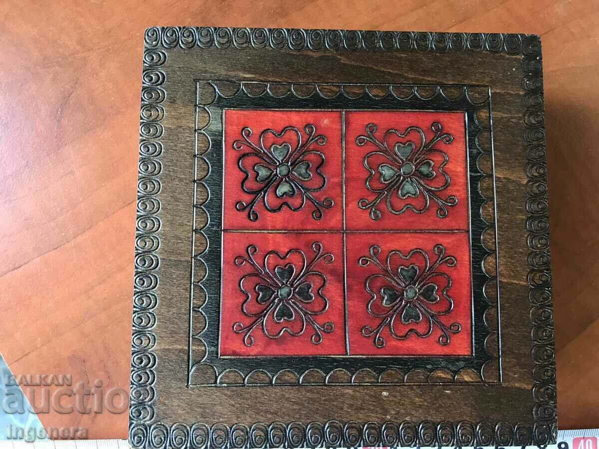 BOX WOOD PYROGRAPH DRAWING ANTIQUE FROM SOCA MOSTRA with price 29.00 BGN | € 14.83 BOX WOOD PYROGRAPH DRAWING ANTIQUE FROM SOCA MOSTRA with price 29.00 BGN | € 14.83