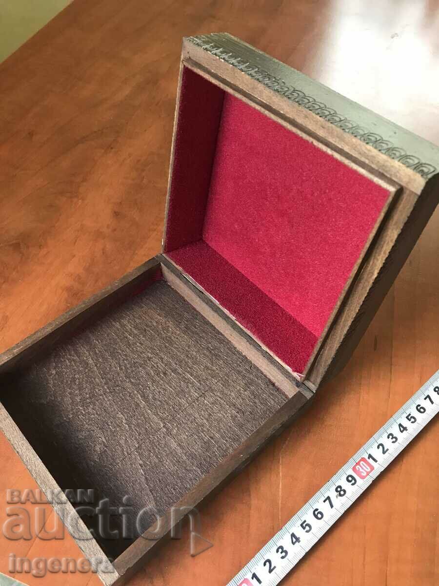 Auction BOX WOOD PYROGRAPH DRAWING ANTIQUE FROM SOCA MOSTRA Auction BOX WOOD PYROGRAPH DRAWING ANTIQUE FROM SOCA MOSTRA