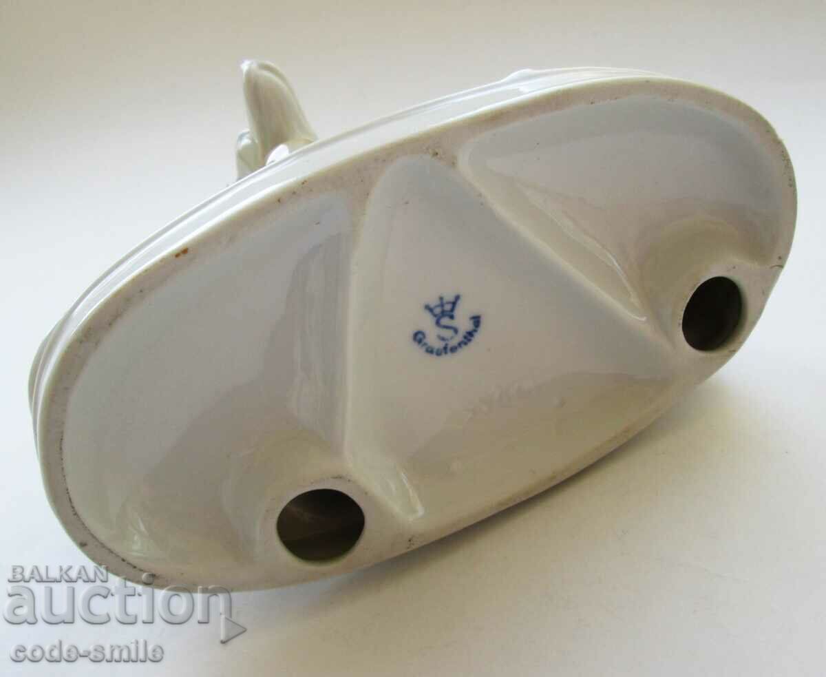 Old German porcelain figurine figure Dachshund dogs - 6 Old German porcelain figurine figure Dachshund dogs - 6