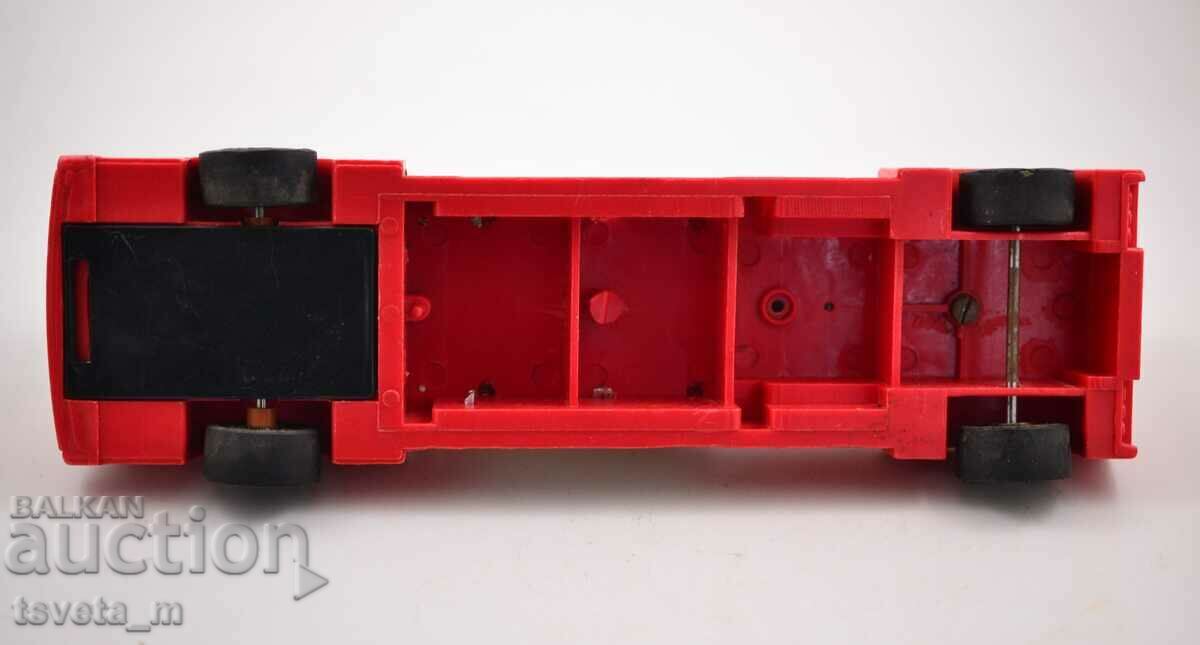 Metal TRUCK CRANE, children's toys, social - 5 Metal TRUCK CRANE, children's toys, social - 5