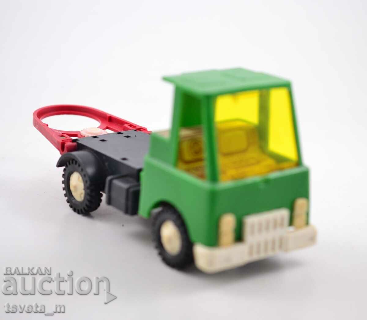 Φορτηγό, μέταλλο και πλαστικό, παιδικά παιχνίδια, κοινωνικά
