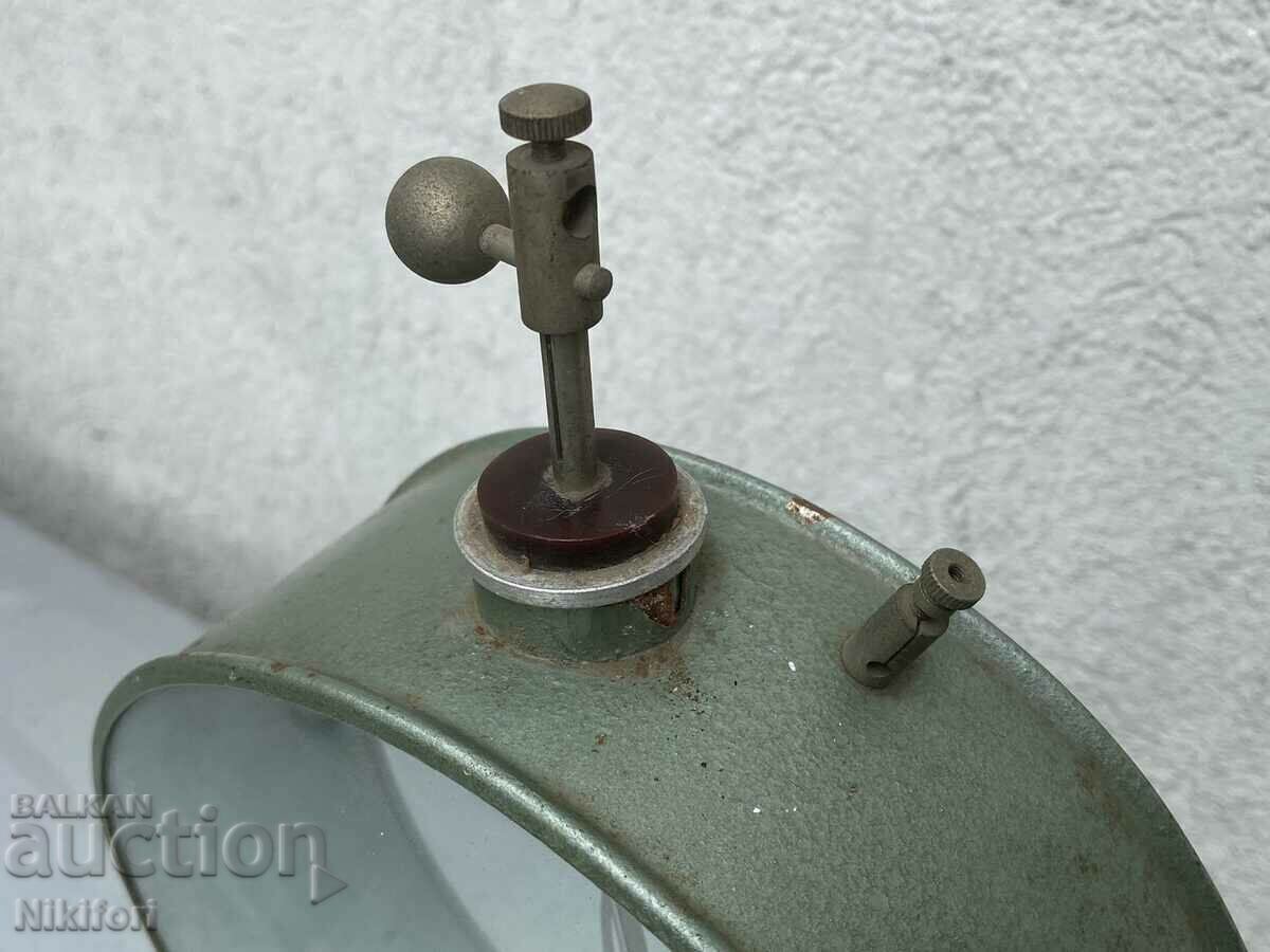 Συσκευή από το Γραφείο Φυσικής με τιμή € 26.00 | 50.85 BGN